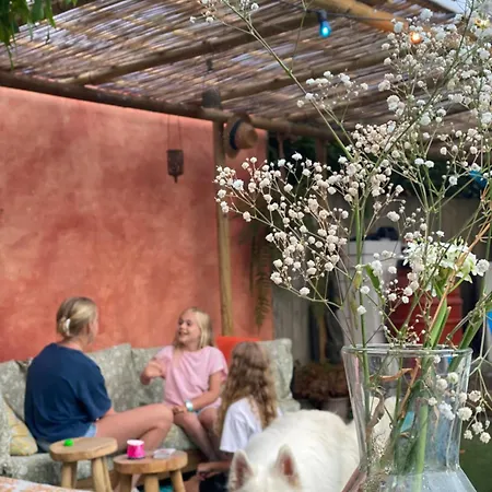 בית נופש Casa Del Vecino ברחן